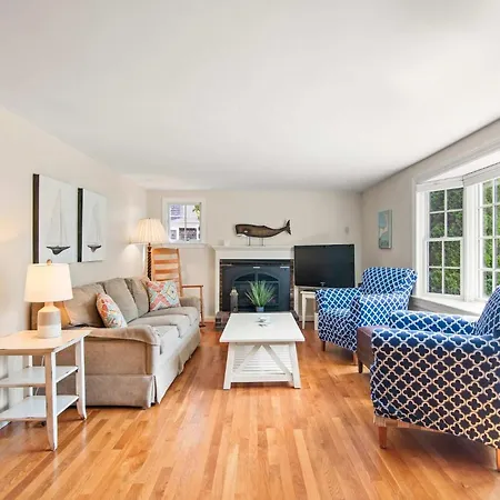 Located On Rail Trail By Beach & Downtown